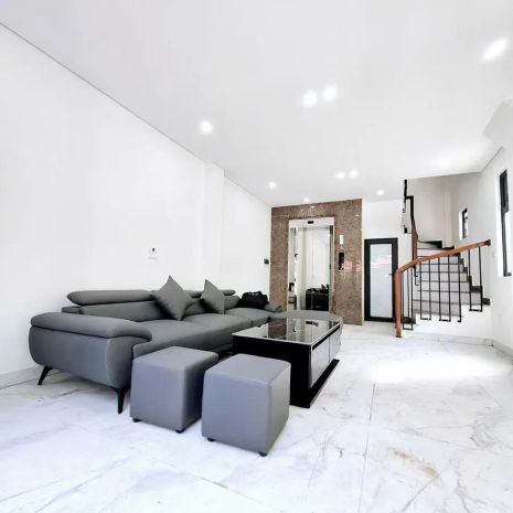 Hiếm. nhà lô góc phố sài đồng 40m2, 6t thang máy. mt 4.5m, 6705269