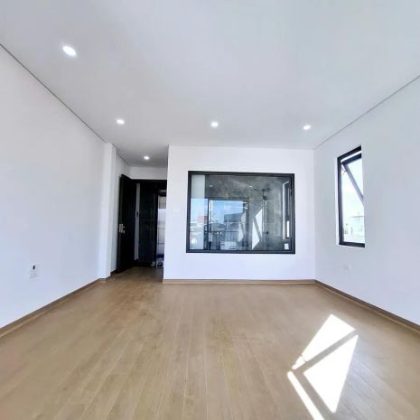 Hiếm. nhà lô góc phố sài đồng 40m2, 6t thang máy. mt 4.5m, 6705271
