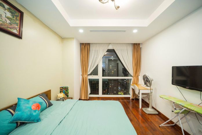 Căn to giá rẻ tại royal city giá đẹp nhà tầng cao . 6705400
