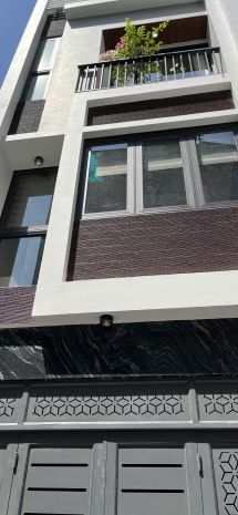 Bán nhà  5 tầng thang máy  53m²  giá  12,5 tỷ bồ đề,long 6705404