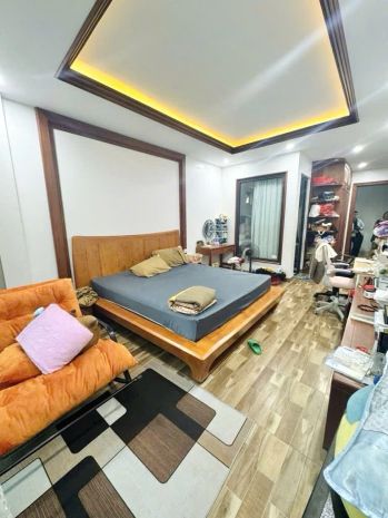 Nhà xây mới đẹp kính koong  nhỉnh 5 tỷ- ngõ nông- 6705691