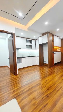 Kdt trung yên-dt 90m-3 ngủ-lô góc-3 ban công-full nội thất 6705827