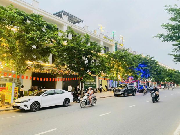 Căn hộ đẹp + giá tốt bán căn shophouse kđt phù khê giá 6706144