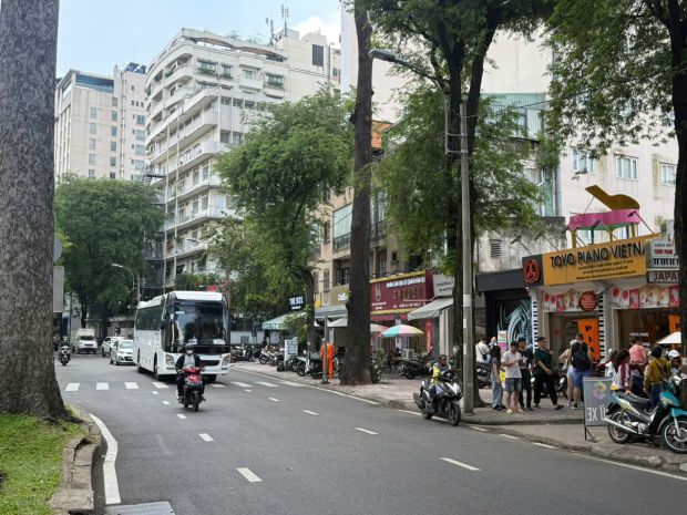 Chính chủ bán mặt tiền trịnh văn cấn, p. cầu ông lãnh, q.1. 6706169