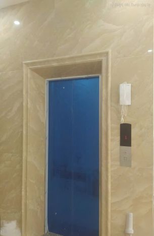 Mình cho thuê nhà lô góc, mới, nam trung yên vỉa hè 96m2* 6706262