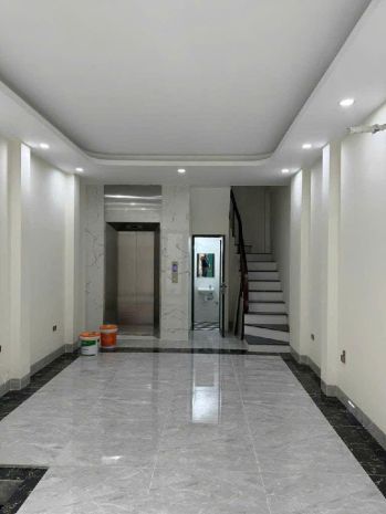Thạch bàn - thang máy - gara ô tô - 45m chỉ 9.2 tỷ 6706570