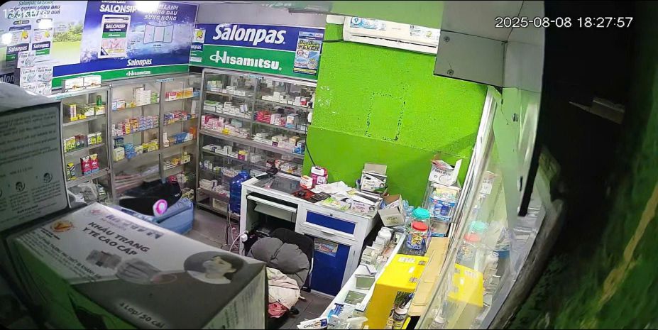 Cần sang nhượng lại nhà thuốc lâu năm mới thẩm định mới lại 6706633