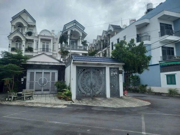 Nhà đúc 3 tấm  trệt + 3 lầu  hiệp thành, q12  view kênh 6706678