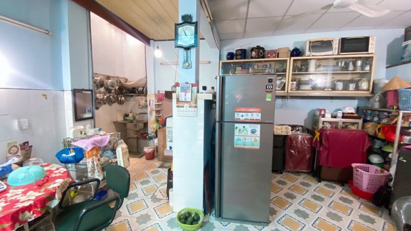 Bán nhà vị trí trung tâm - đ.cmt8 q.3 - 90m2 - ngân hàng 6706728