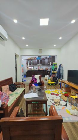 Bán nhà hồ đắc di  tầng 2  75m² sử dụng  3.8 tỷ 6706810