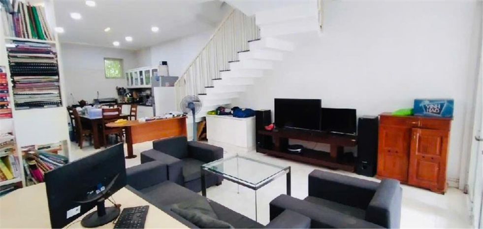 Bán nhà 3 tầng btct  kdc hưng phú  phường phước long b, q9 6706835