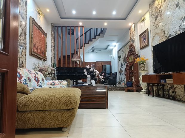 Bán nhà giang văn minh 45m 5 tầng mặt tiền 5m giá chào 9 tỷ 6707224