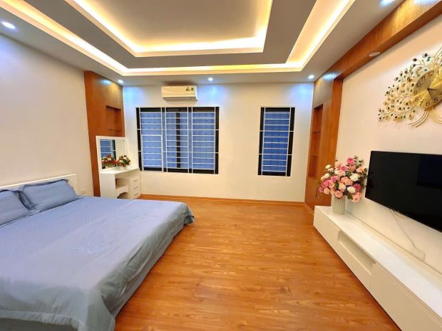 Nhà đẹp nghĩa đô  40m²  2 thoáng  sổ vuông  ngõ ô tô 6707230