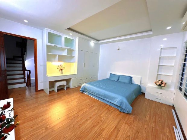 Nhà đẹp nghĩa đô  40m²  2 thoáng  sổ vuông  ngõ ô tô 6707232