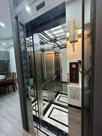 Hiếm có! nhà phân lô nguyễn văn cừ - ô tô tránh - vỉa hè - 6708210