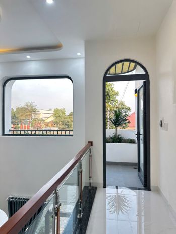 Nhà đẹp - giá tốt - chính chủ cần bán nhà gần đường lê 6708379