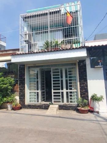 Nhà vuông 2 tầng hẻm xe tải 45m2  tân chánh hiệp 35 q12 6711283