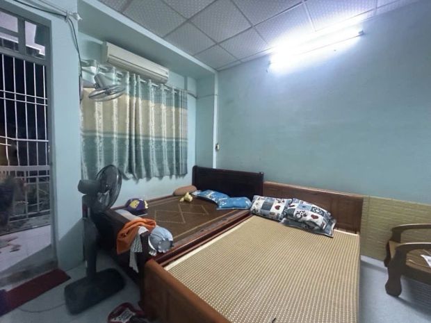 Nhà vuông 2 tầng hẻm xe tải 45m2  tân chánh hiệp 35 q12 6711286