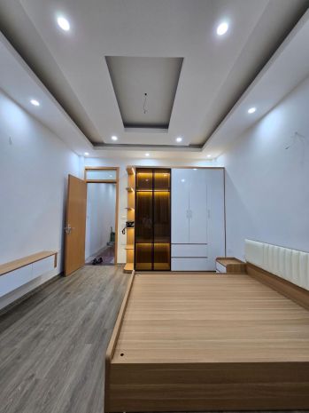 Bán nhà trung liệt đống đa  thang máy ôtô vào nhà dt 25m 6t 6712318