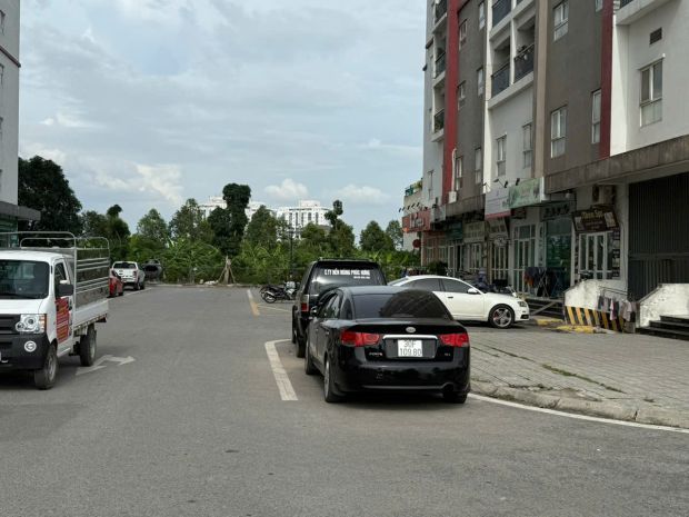 Bán nhanh  kios tầng 1  khu đô thị thanh hà cienco 5 hà 6713048