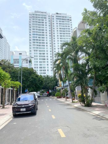 Nhà 5x20m, 3 lầu, tqb ngay khu trung tâm p5 q8 6713283