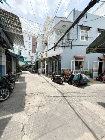 Nhà 5 tầng hẻm thông hưng phú p. chánh hưng. giá: 4 tỷ bớt 6713381