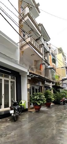 Lê hồng phong, quận 10, hẻm xe hơi, 2 tầng, căn góc 2 mặt, 6713420