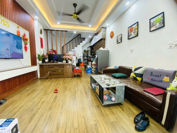 Bán ngay nhà trong tháng cần tiền gấp. dt 31m2 tại yến 6713611