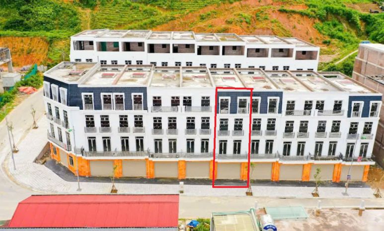 Bán liền kề tại trung tâm tx sa pa, cách sun palaza 900m sổ 6714006