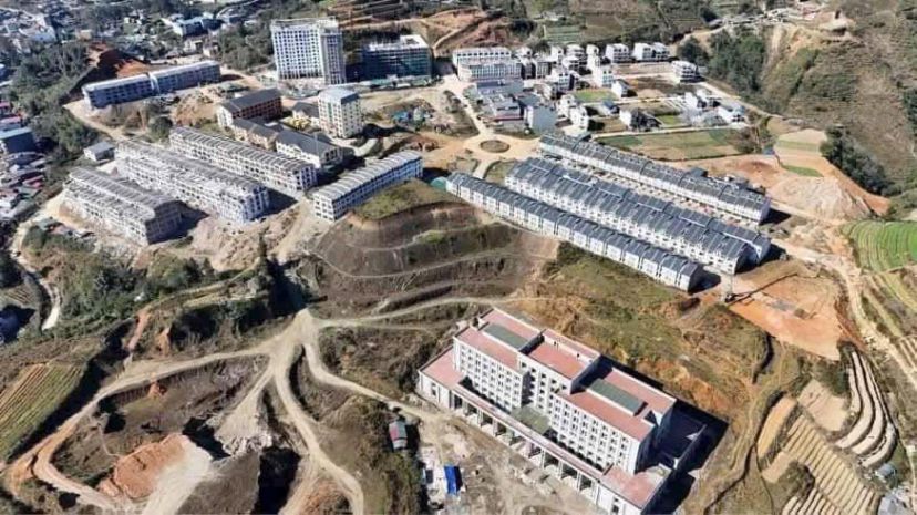 Bán liền kề tại trung tâm tx sa pa, cách sun palaza 900m sổ 6714007