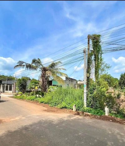 Bán gấp lô đất giá chỉ 190 triệu  mặt tiền 8m, gần kcn 6714546