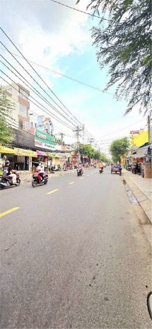 Nhà 2 mặt tiền hẻm xe hơi  nguyễn văn quá, q12  ngang 6715119