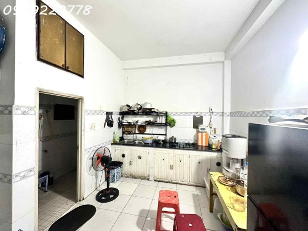 Bình_thạnh- mặt tiền đường 10m -p26- ô tô vào ben  trong 6715530