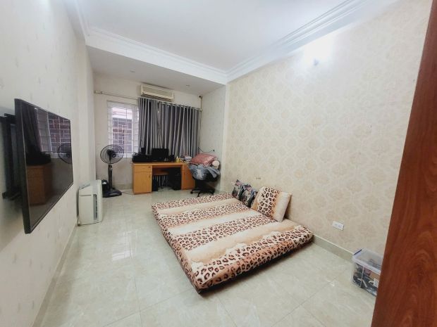 Bán nhà tôn đức thắng đống đa nhà đẹp ở luôn ngõ rộng 6715937