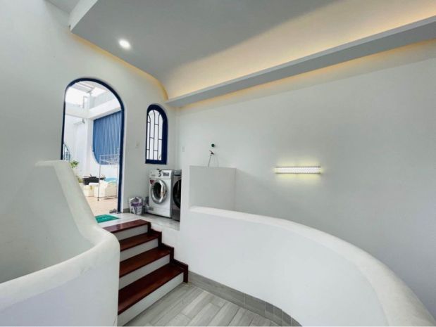 Nhà 30m ra mt thi sách, ô tô đậu vài bước, 60m2, 3 tầng 6715996