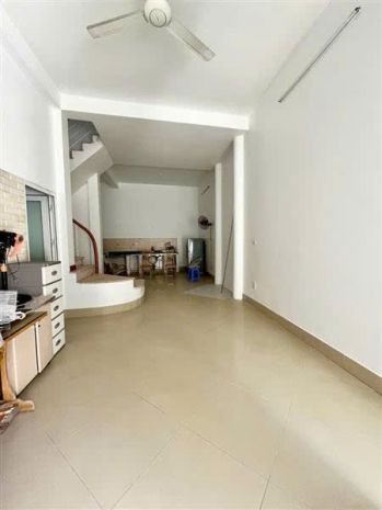 Lạc long quân - ngõ nông, thông - 100m ra hồ tây - nhà dân 6717722
