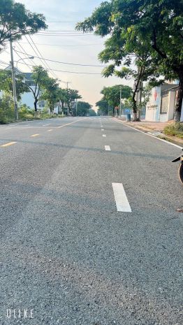 Bán 150m² đất ngang 7,5m,đường nhựa 20m trước nhà,gần vành 6717999