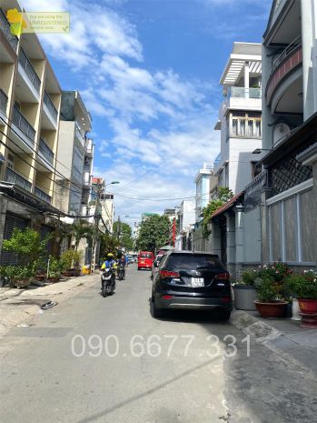 Ngã 4 hàng xanh - hẻm 9m thẳng 1 trục - xe hơi đậu ngày 6718039