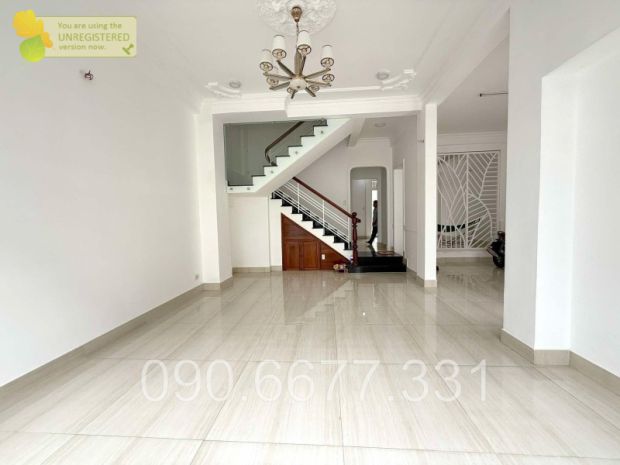 Ngã 4 hàng xanh - hẻm 9m thẳng 1 trục - xe hơi đậu ngày 6718040