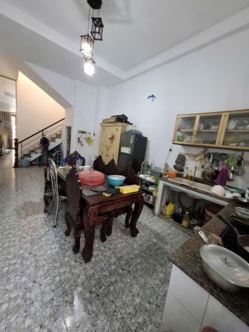 Nhà mặt tiền vuông 2 tầng xe tải tránh 100m2  thạnh lộc 16 6718865
