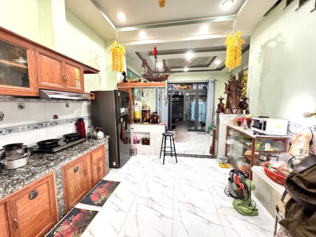 Bán nhà 3 tầng  54m²  4pn  giá chỉ 4.7 tỷ  - hẻm xe hơi 6719685