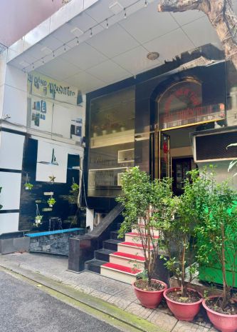 **bán khách sạn  nguyễn thái bình , p12 tân bình** 8x18,5 6719723