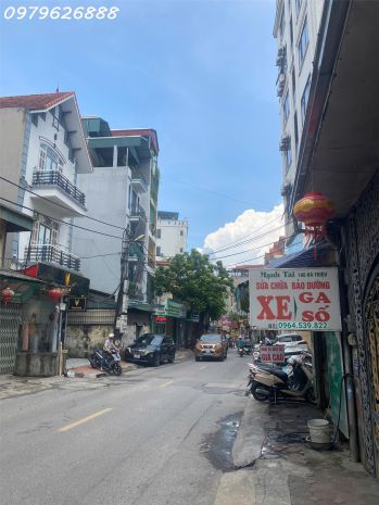 Nhà mặt phố bà triệu - ô tô tránh,  vỉa hè rộng - nở hậu - 6719814