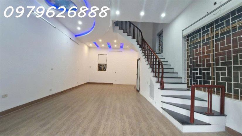 Nhà mặt phố bà triệu - ô tô tránh,  vỉa hè rộng - nở hậu - 6719816