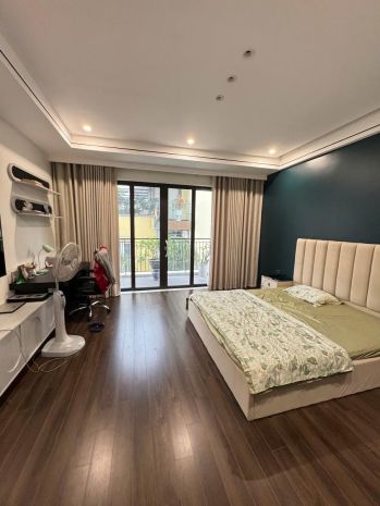 Bán nhà lk hải ngân dt 50m2. phân lô,vỉa hè 2 ô tô.có ngõ 6721227