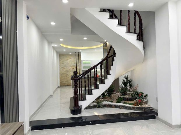 Bán nhà mặt tiền 209 nguyễn thượng hiền, p6 ,quận bình thạnh 6721614