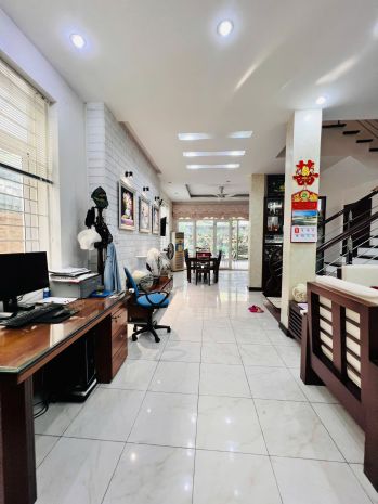 Rất gấp bán  siêu biệt thự làng việt kiều châu âu mộ lao hà 6721809