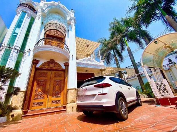 Biệt thự cổ điển 3 tầng  hẻm xe tải  mỹ phước tân vạn, dĩ 6721909