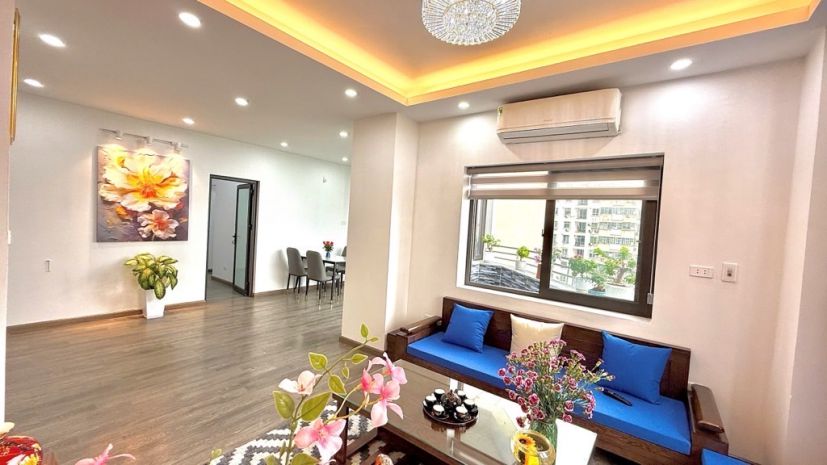 Kdt nam trung yên 2 ngủ 2 wc-nội thất mới tinh- 75m giá chỉ 6723881
