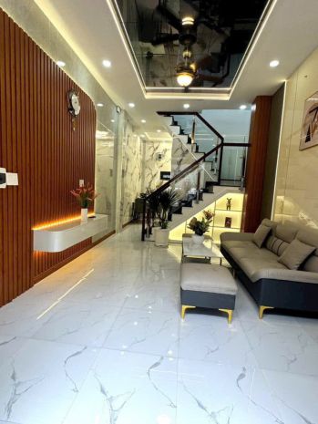 Nhà mới 2 tầng 32m2, vuông  phan huy ích qv 6724198